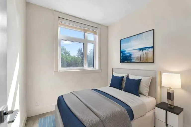 108 13 Avenue NE, #203