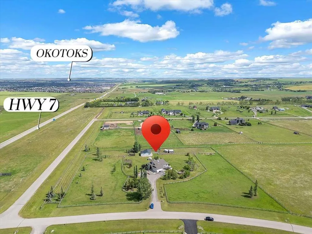 387016 Sundance Trail W