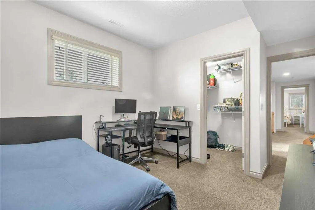 387016 Sundance Trail W