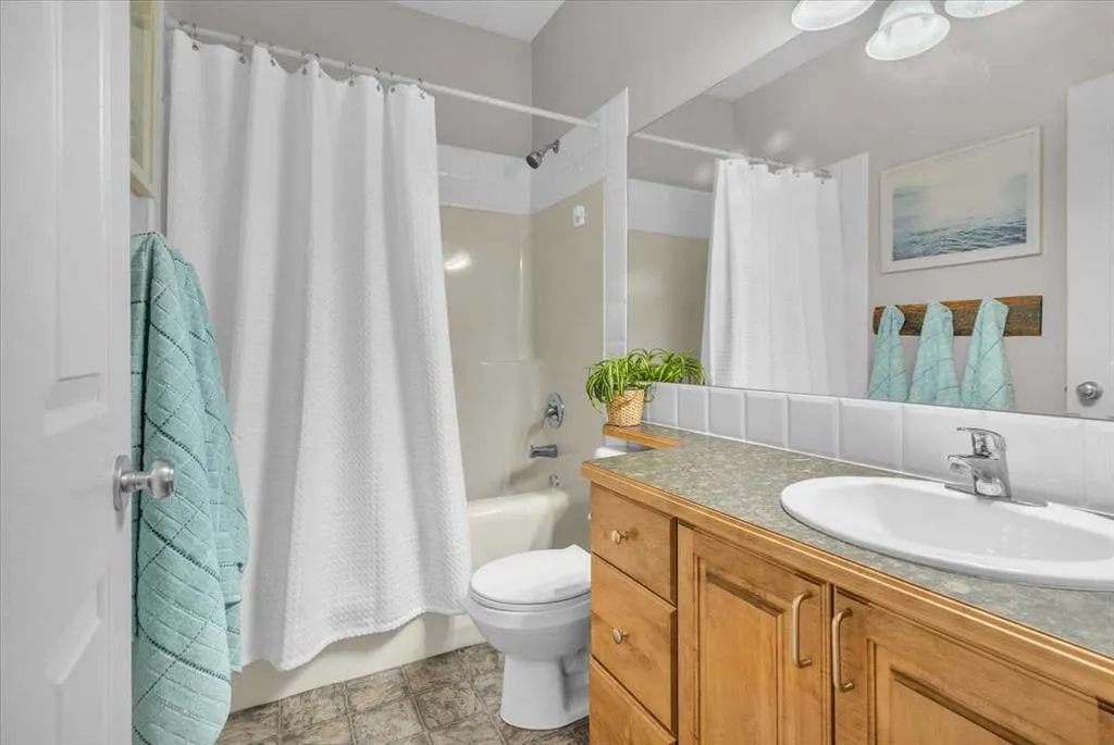 387016 Sundance Trail W