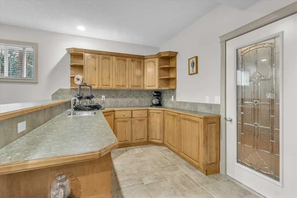 387016 Sundance Trail W