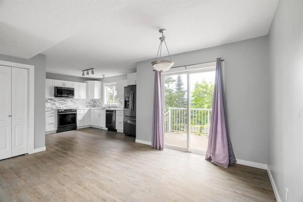 101 Langevin Road, #14