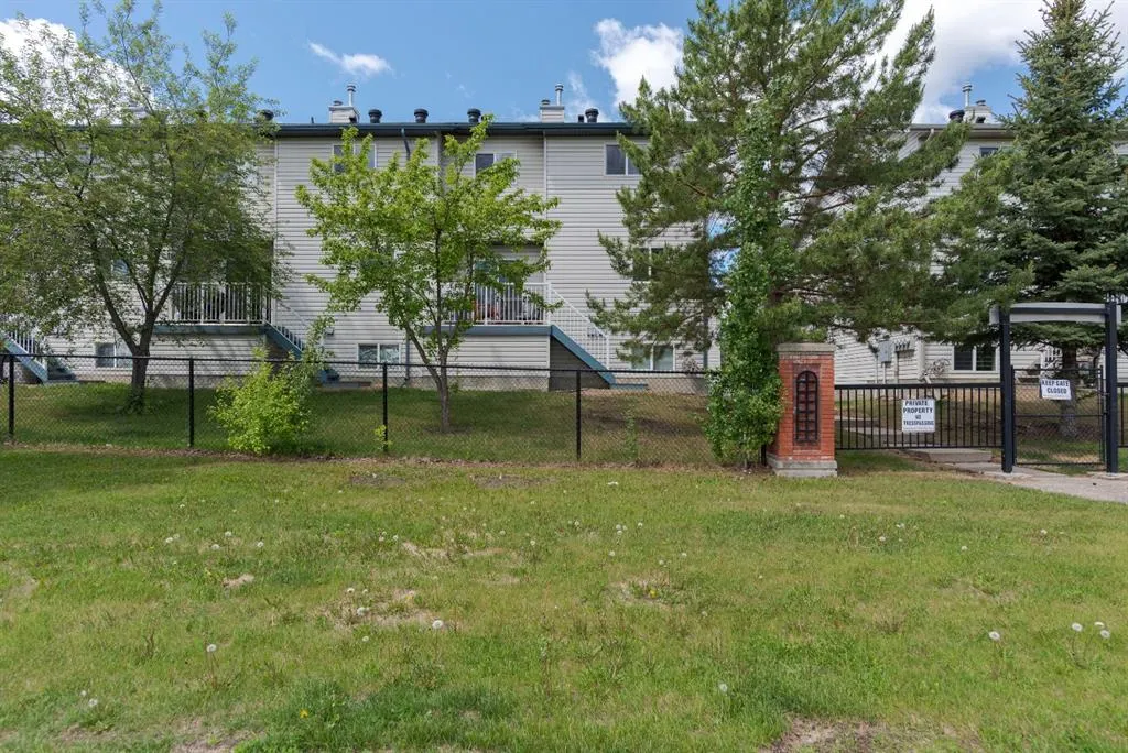 101 Langevin Road, #14