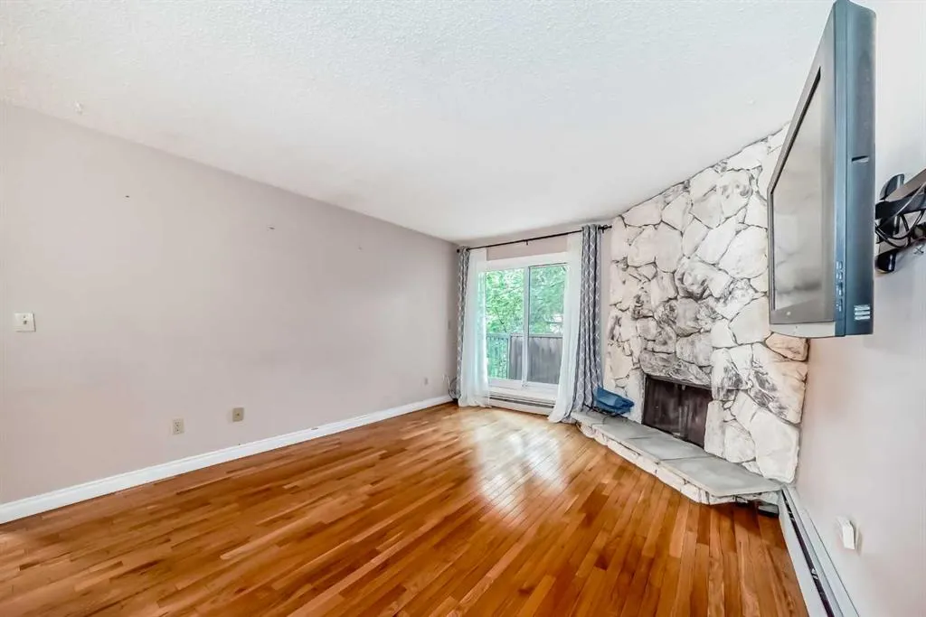 1001 68 Avenue SW, #304