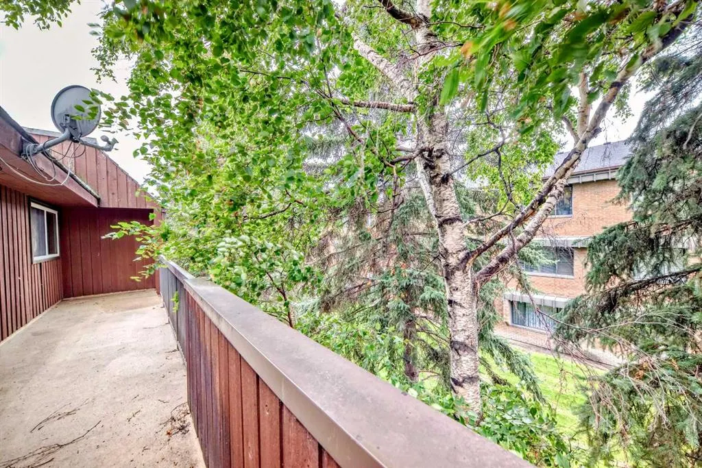 1001 68 Avenue SW, #304