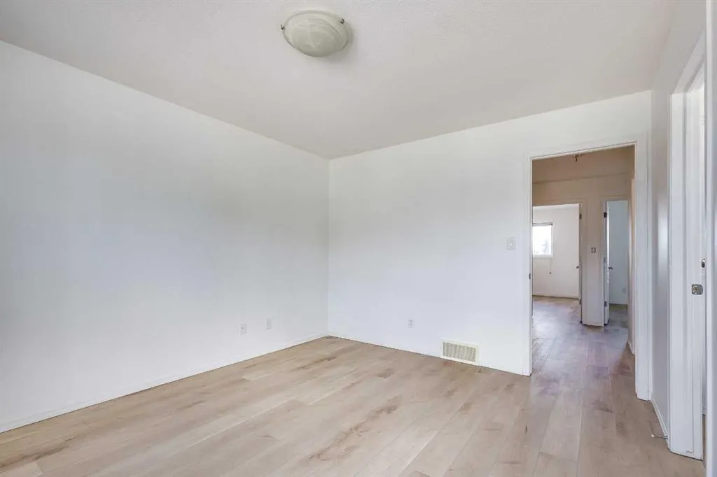 14 VOLD Close