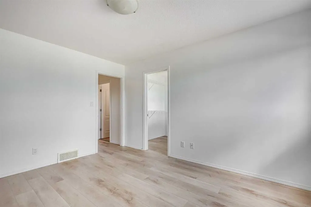 14 VOLD Close