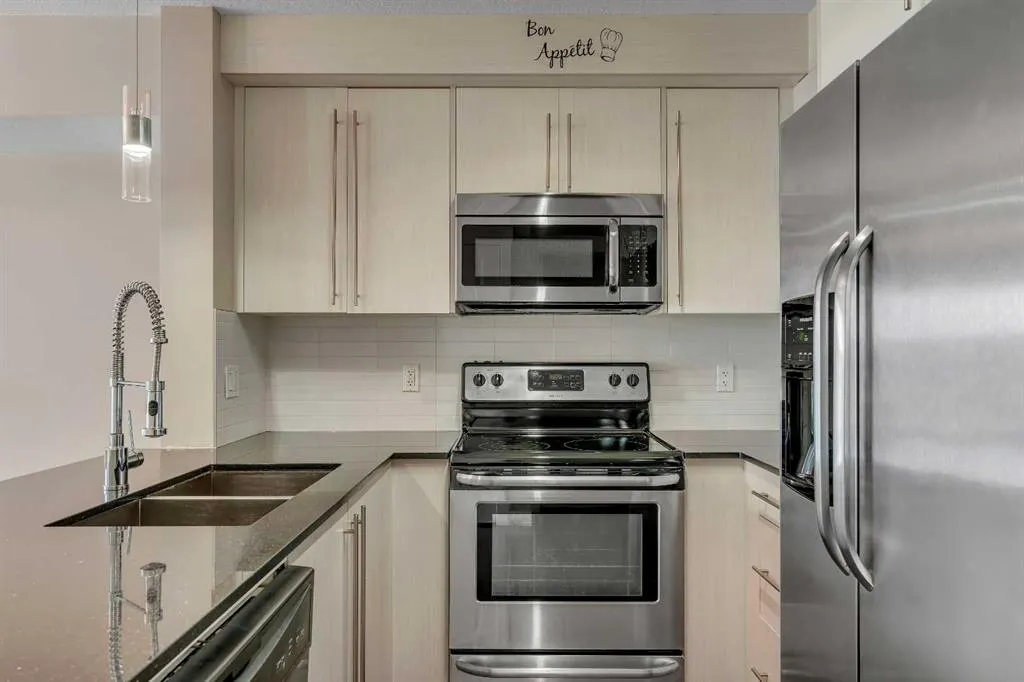11 Mahogany Row SE, #3411