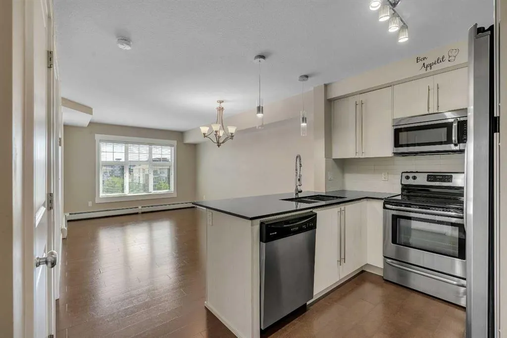 11 Mahogany Row SE, #3411