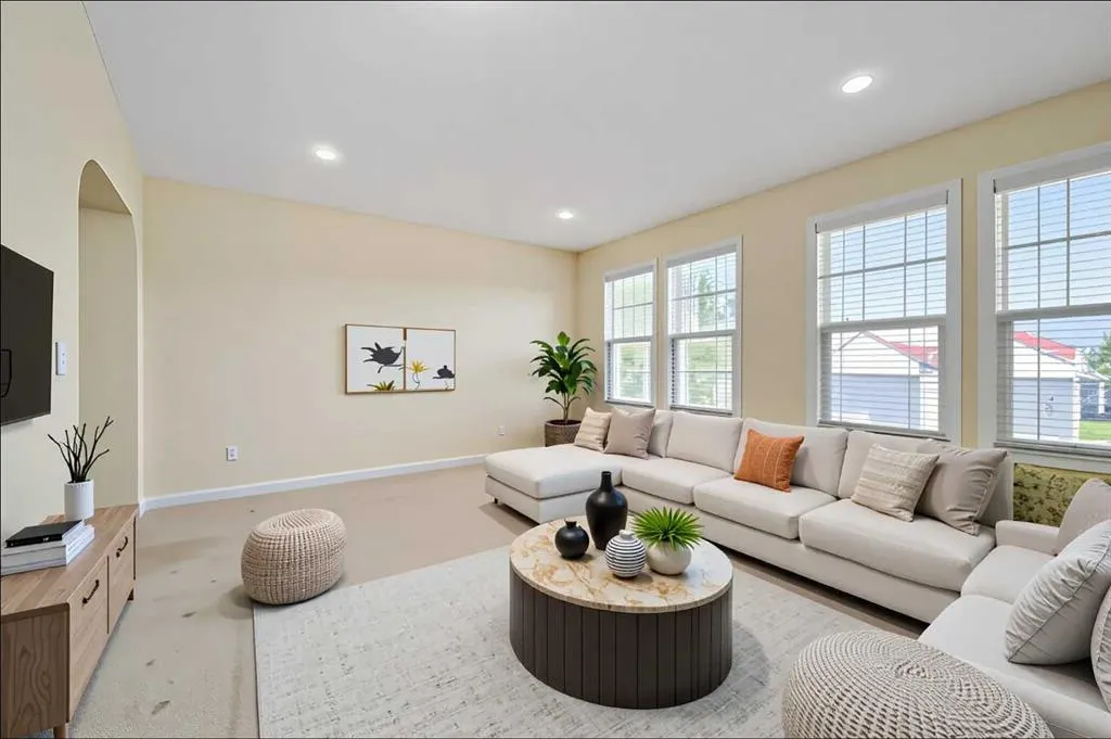 43 Sage Valley Court NW