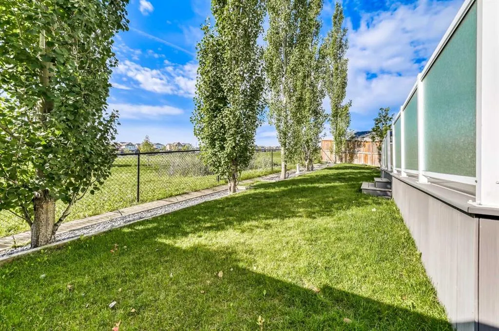 43 Sage Valley Court NW