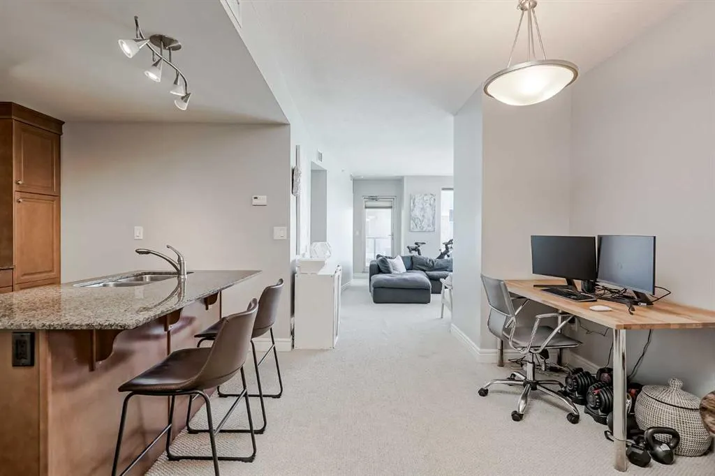 910 5 Avenue SW, #1402