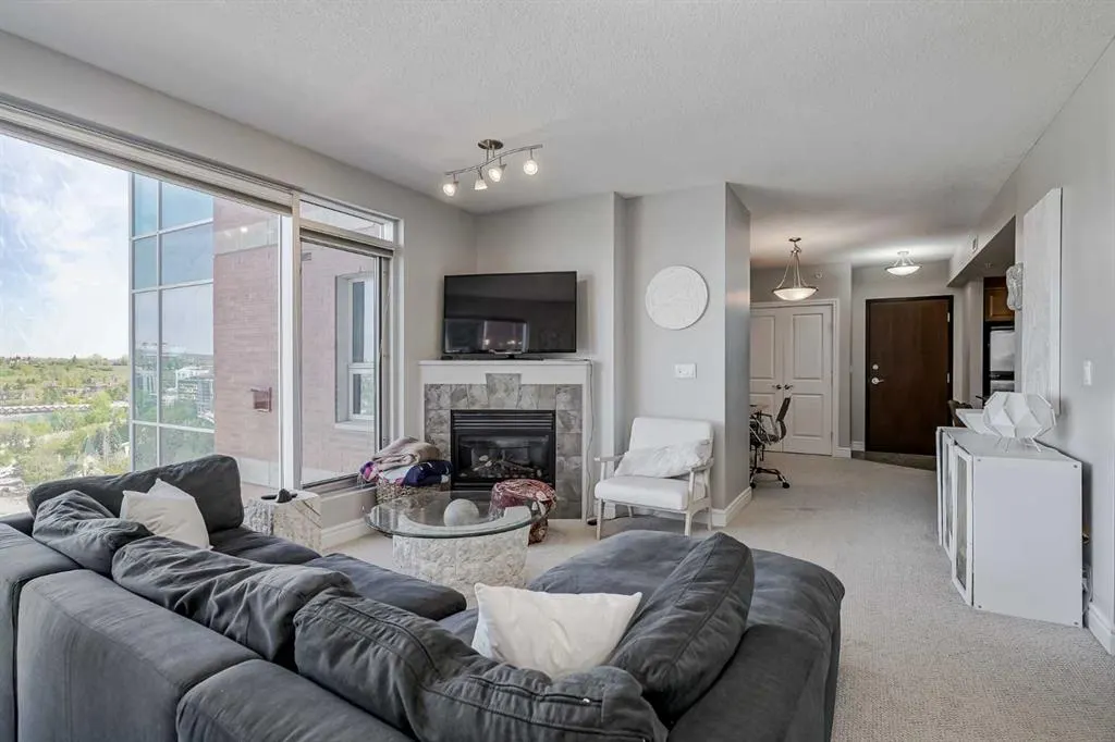 910 5 Avenue SW, #1402
