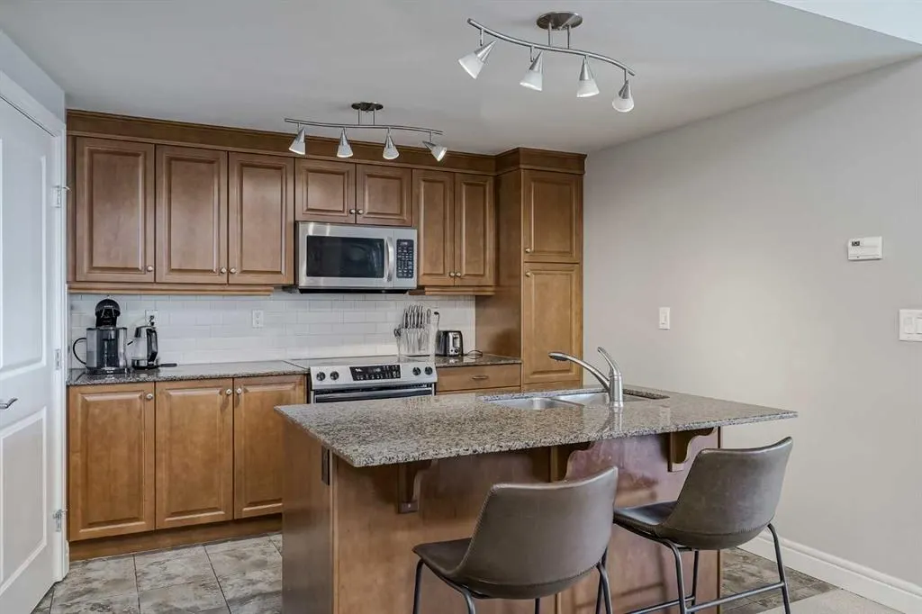 910 5 Avenue SW, #1402