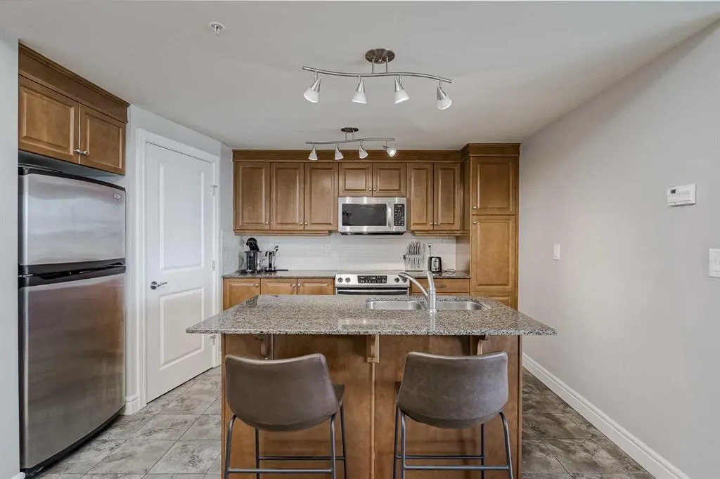910 5 Avenue SW, #1402