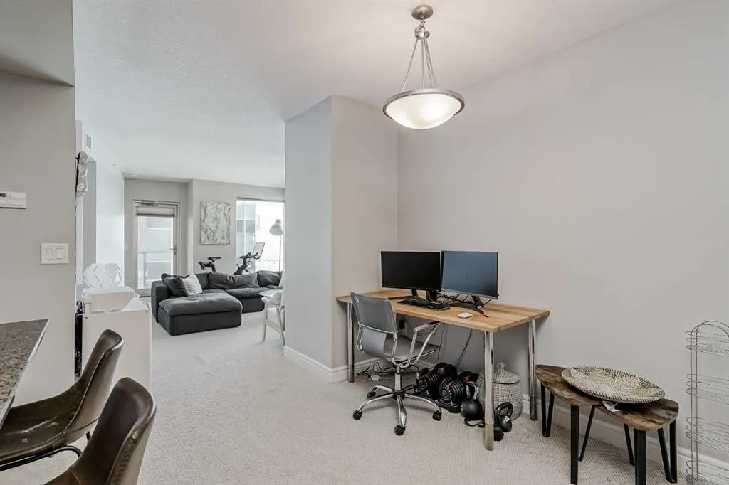 910 5 Avenue SW, #1402