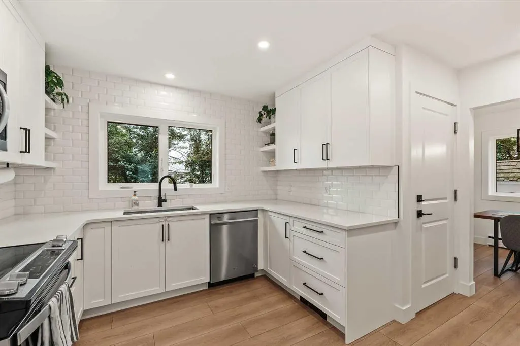 25 Kirby Place SW
