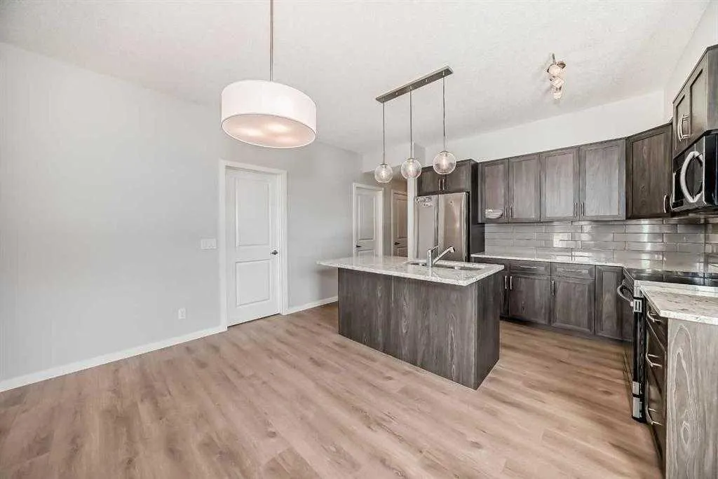 250 Fireside View, #401