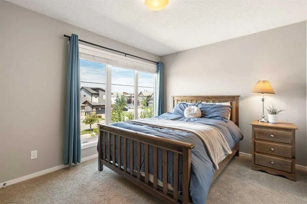21 Walden Way SE