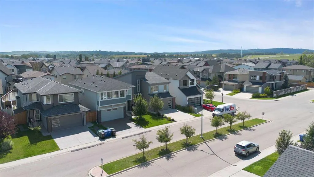 21 Walden Way SE