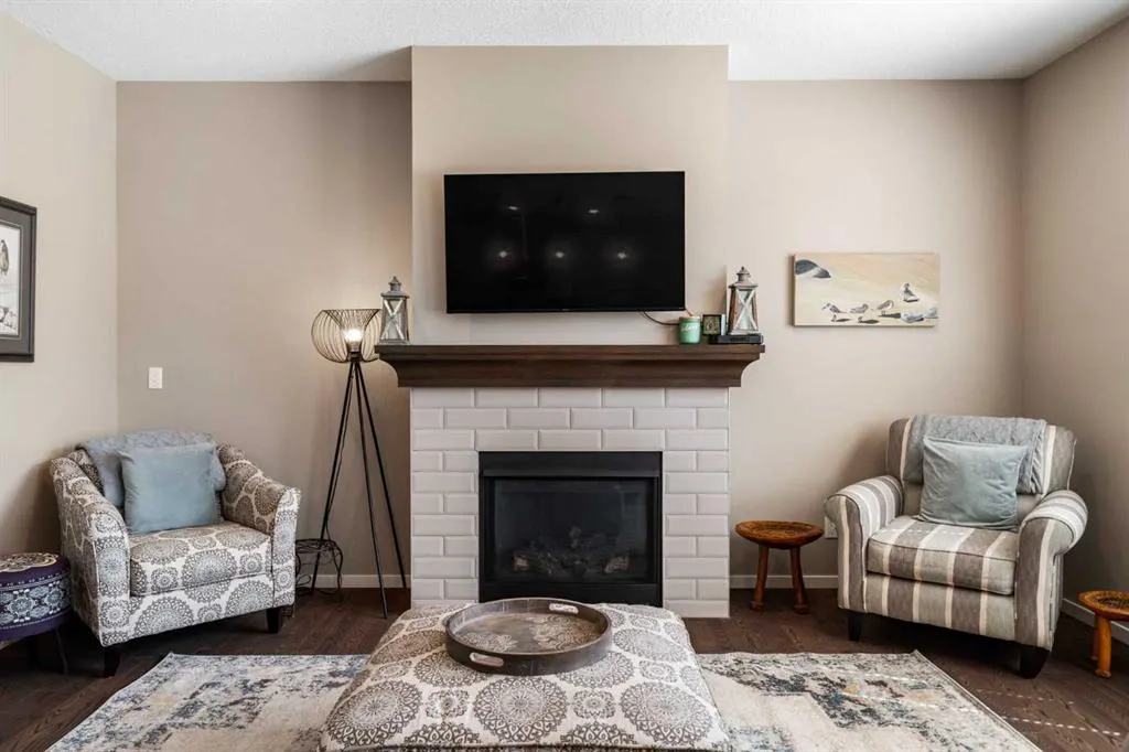 21 Walden Way SE