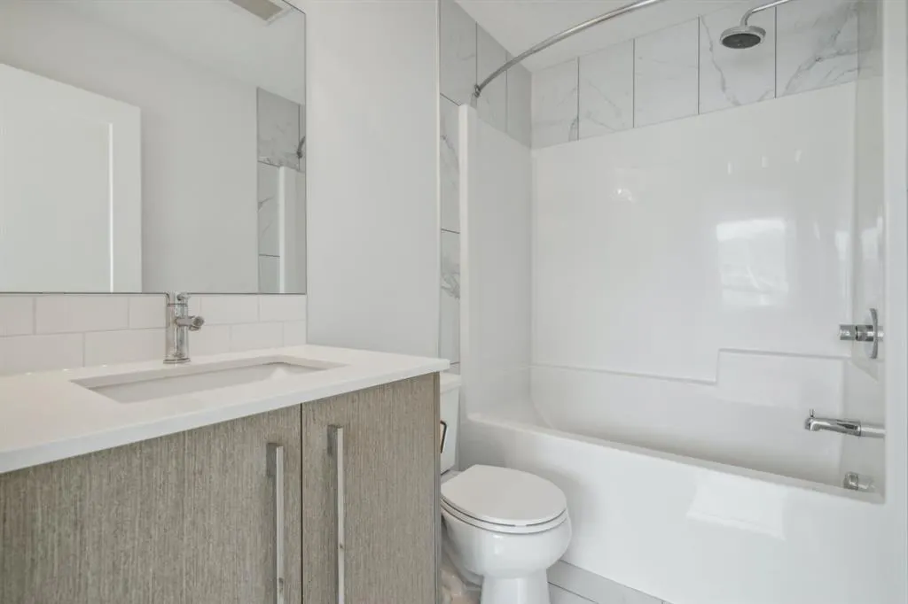 76 Cornerstone Passage NE, #1324