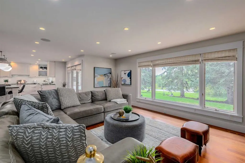 116 Bay View Drive SW