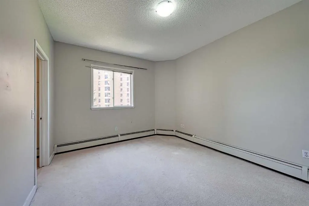 200 Lincoln Way SW, #306