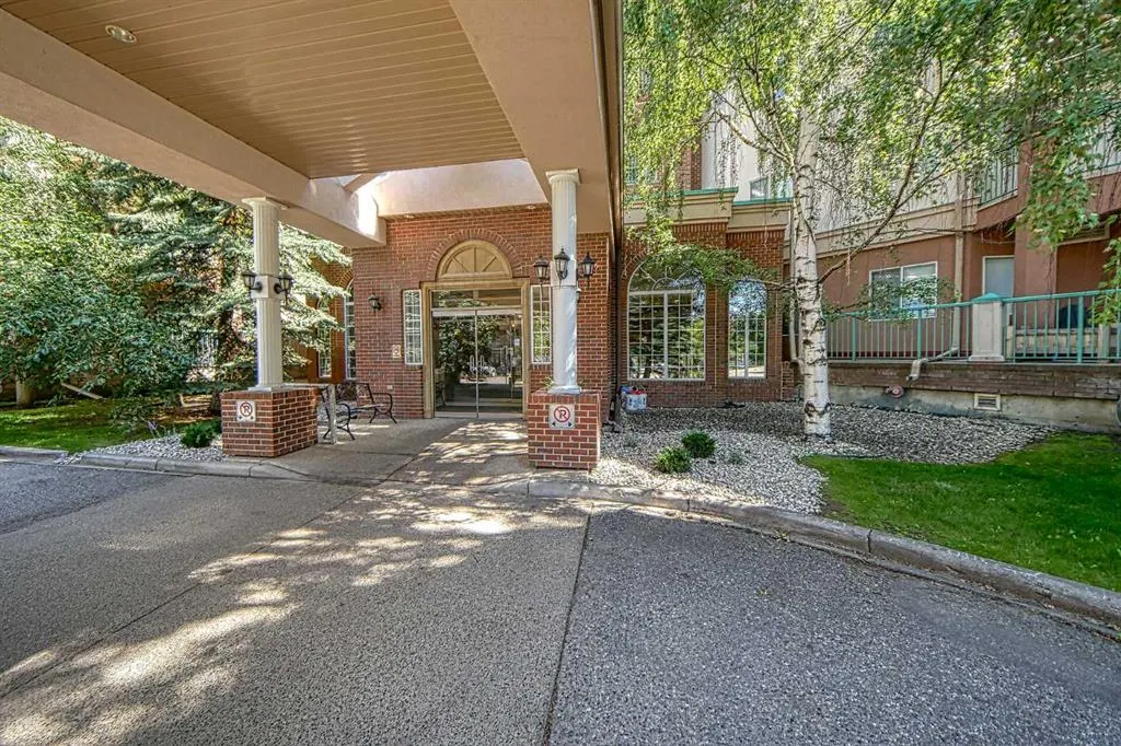 200 Lincoln Way SW, #306