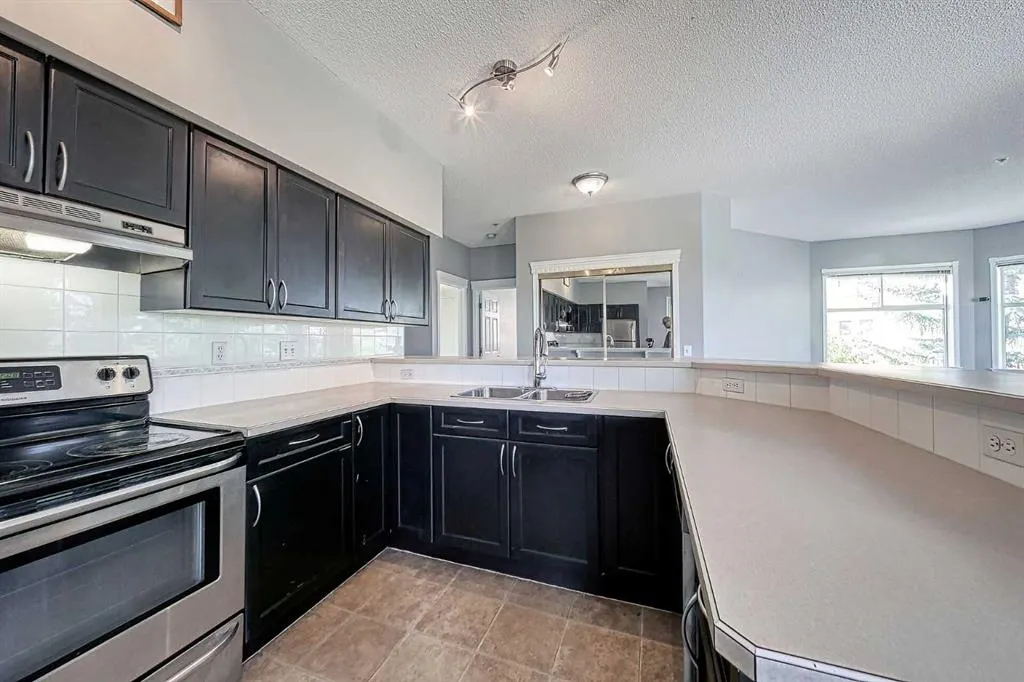 200 Lincoln Way SW, #306