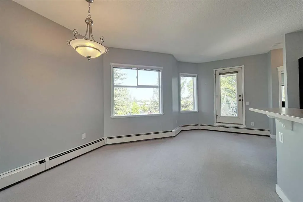200 Lincoln Way SW, #306