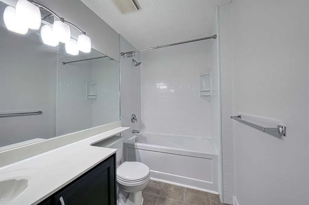 200 Lincoln Way SW, #306
