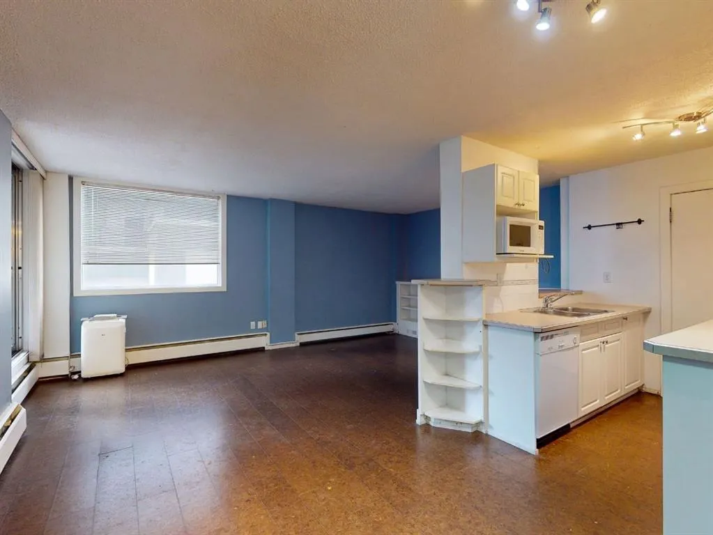 715 15 Avenue SW, #301