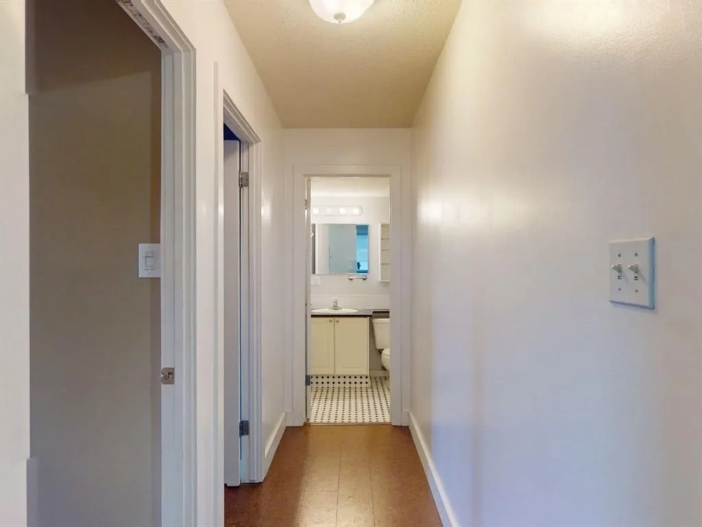 715 15 Avenue SW, #301