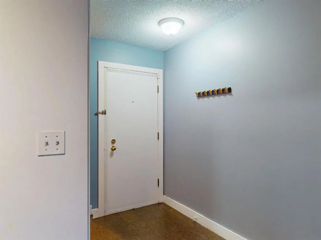 715 15 Avenue SW, #301