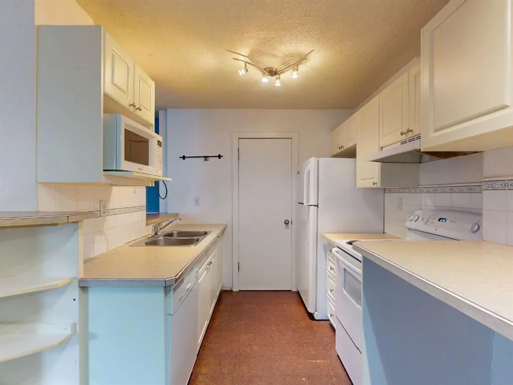 715 15 Avenue SW, #301