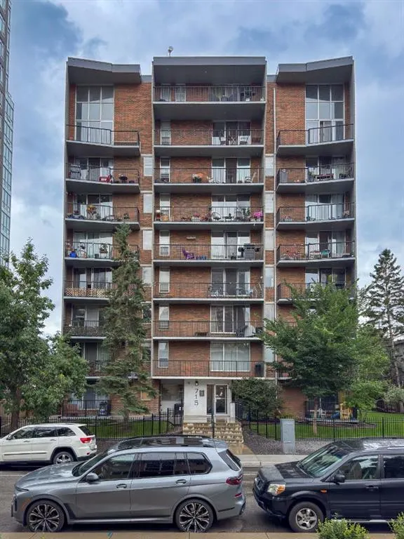 715 15 Avenue SW, #301