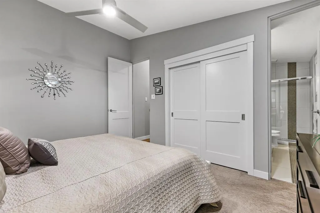 2608 Laurel Crescent SW