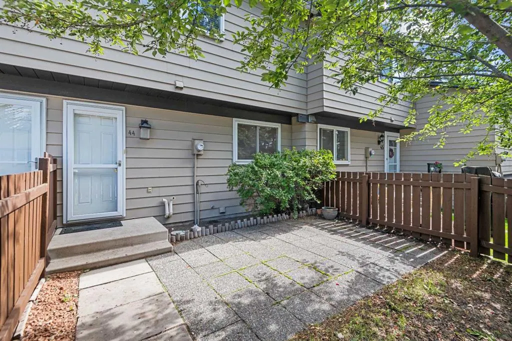 7205 4 Street NE, #44