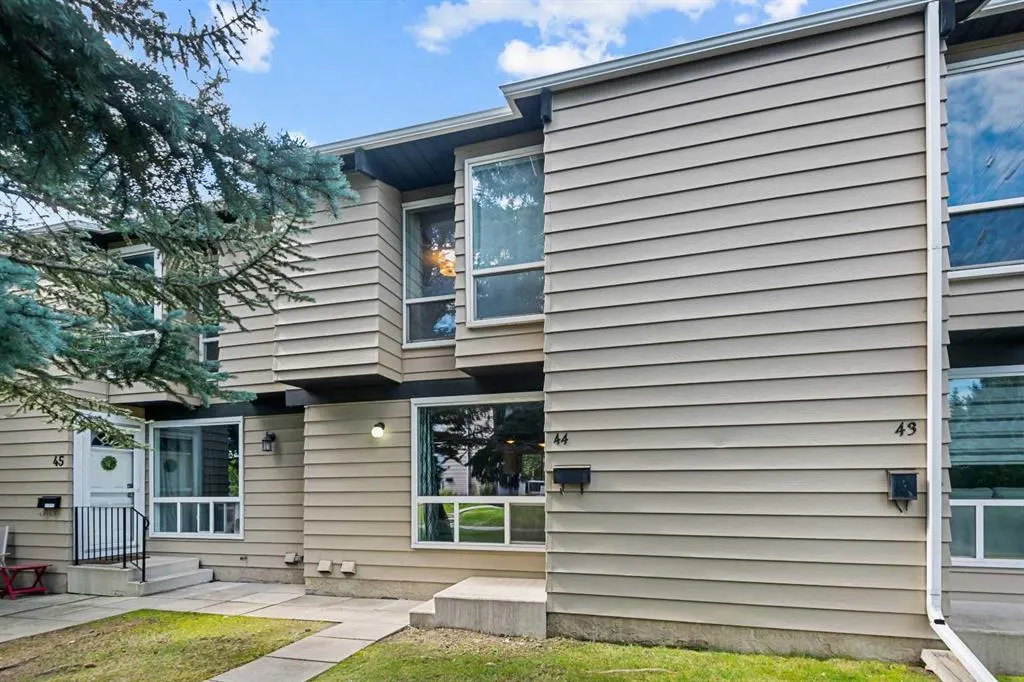 7205 4 Street NE, #44