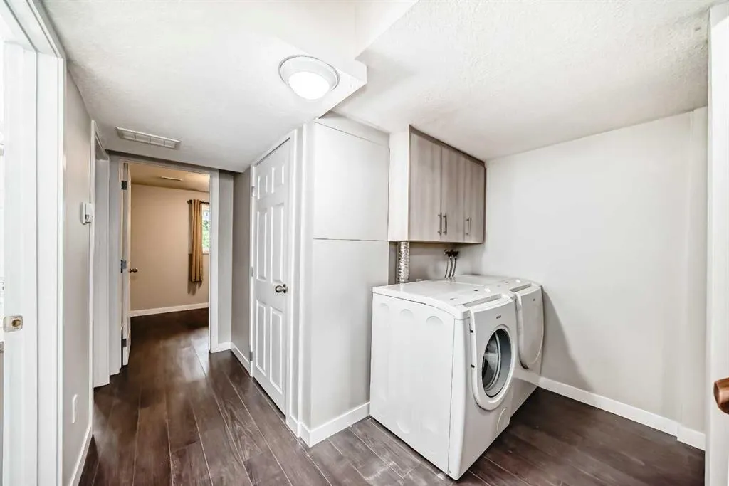 4547 7 Avenue SE, #3