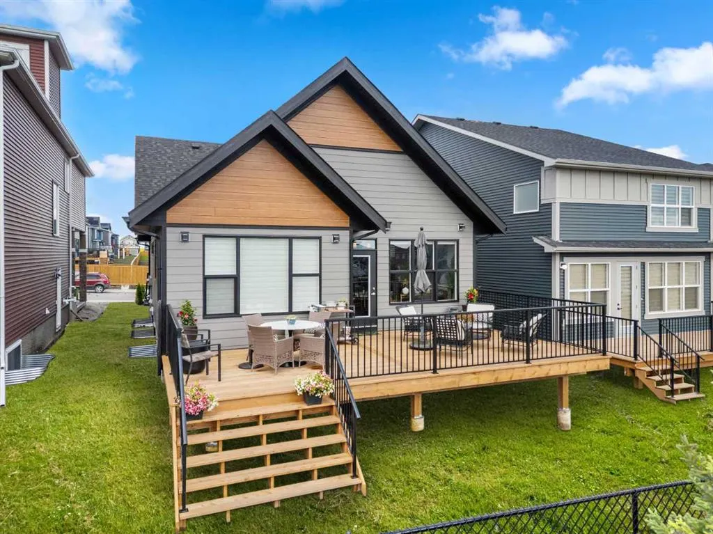 218 Mitchell Heath NW