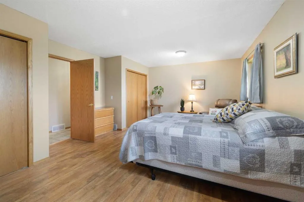 233057 Range Road 282