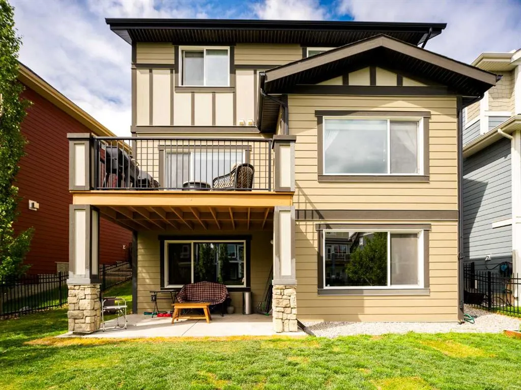 84 Sunset Manor