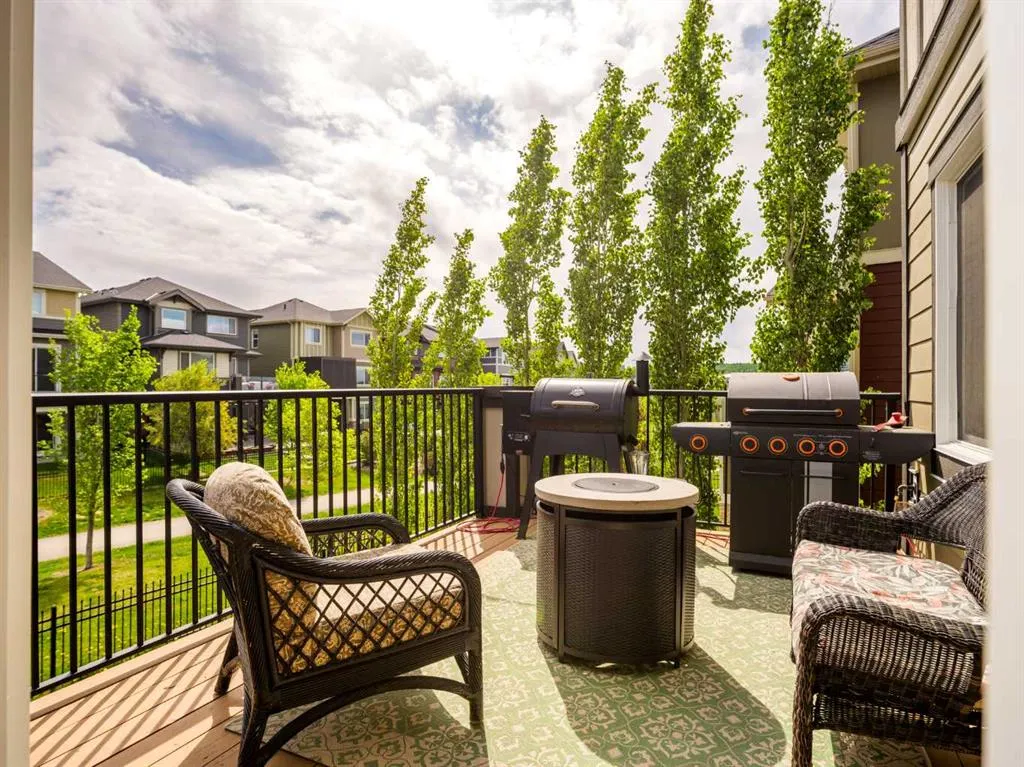 84 Sunset Manor