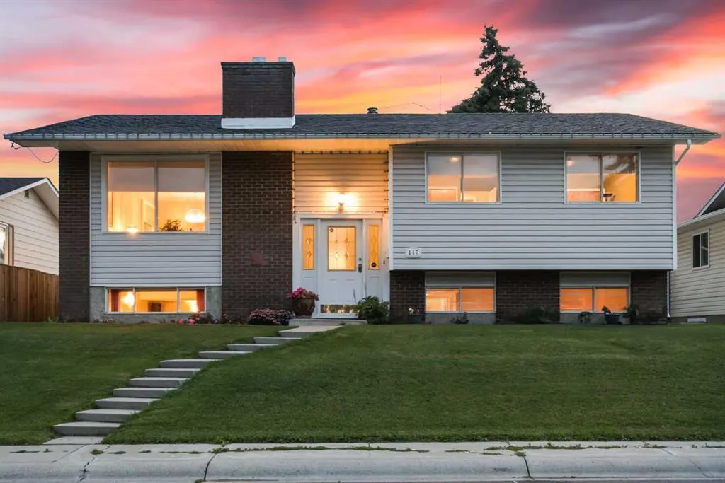 147 Whitehorn Road NE