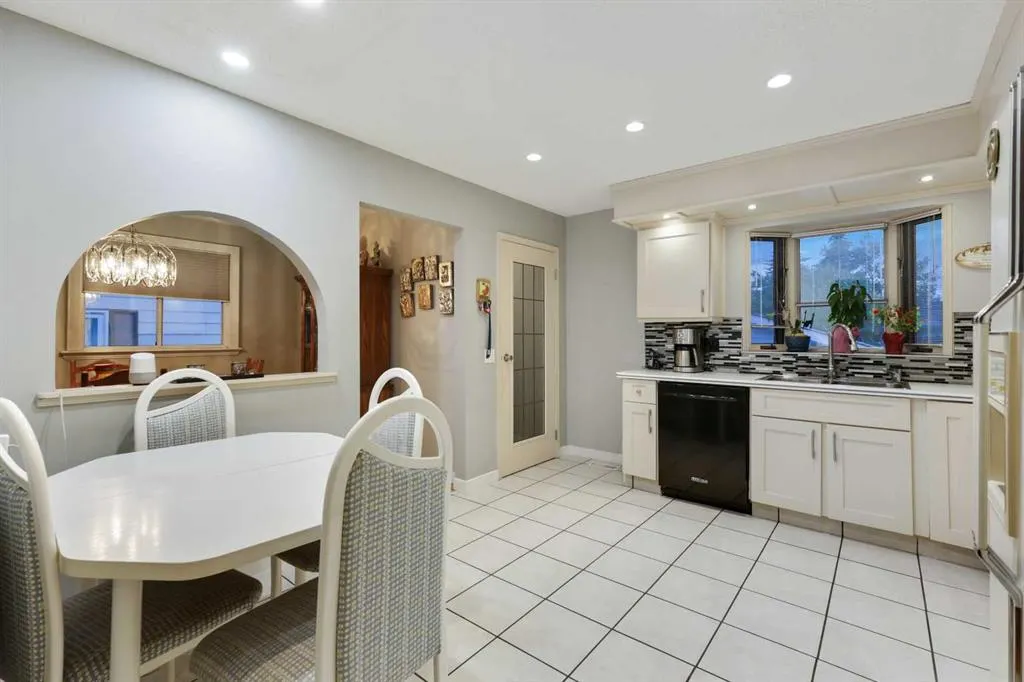147 Whitehorn Road NE