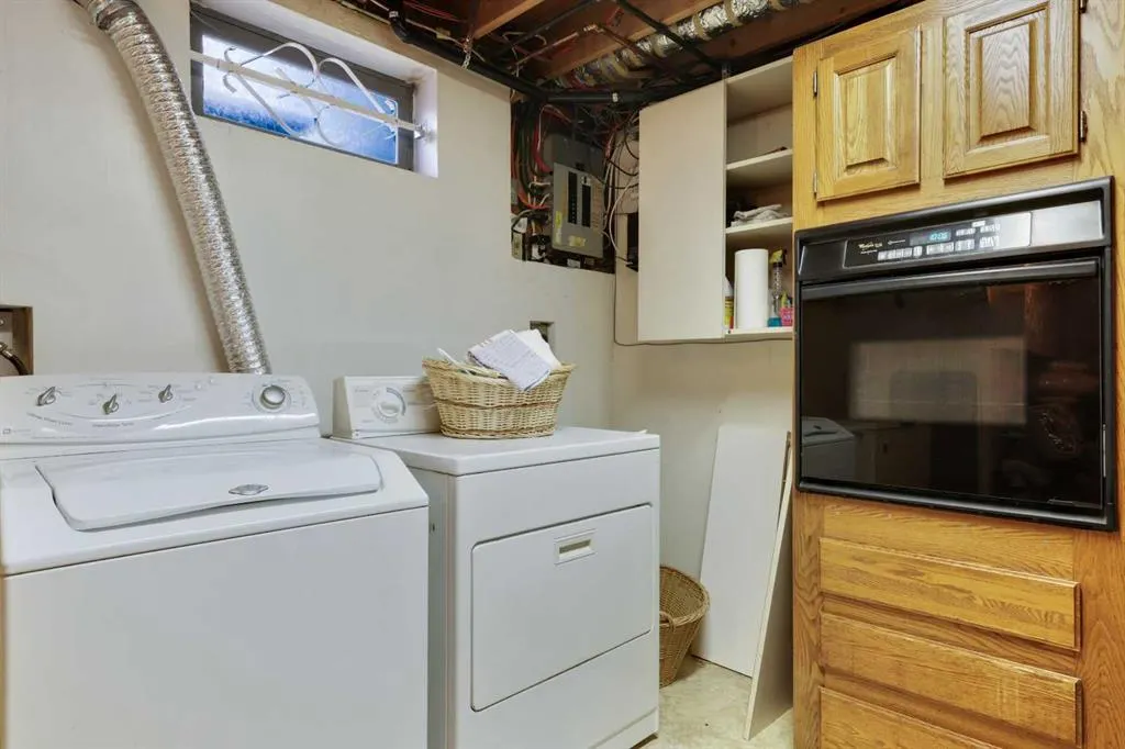 147 Whitehorn Road NE