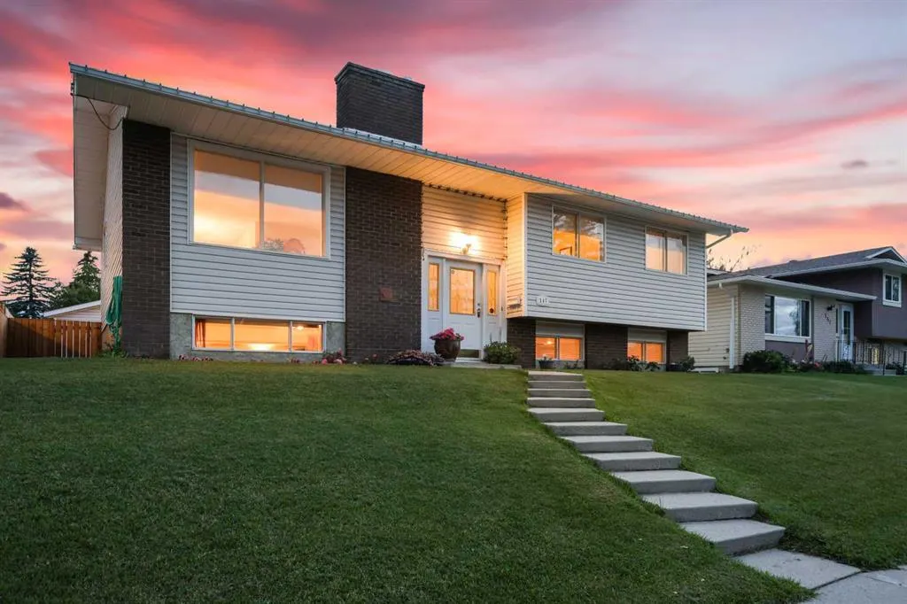 147 Whitehorn Road NE
