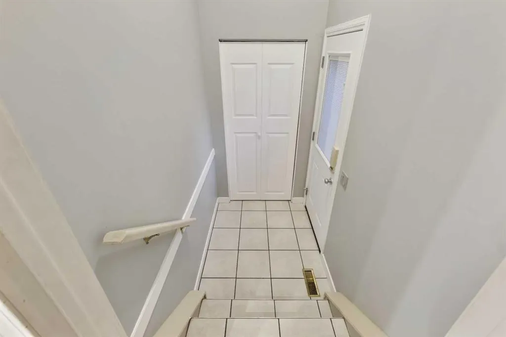 147 Whitehorn Road NE
